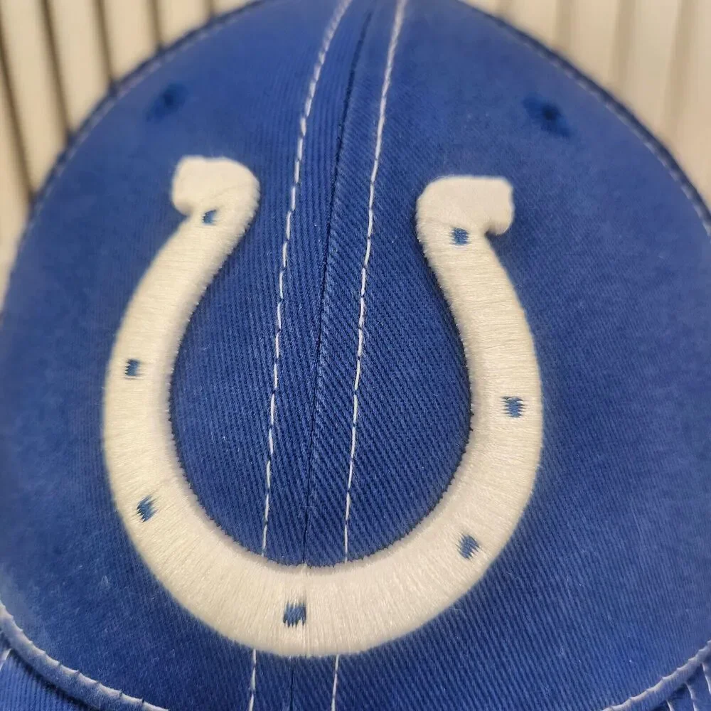 Indianapolis Colts New Era 39thirty Sz M/L Hat Cap Blue Horseshoe NFL Football